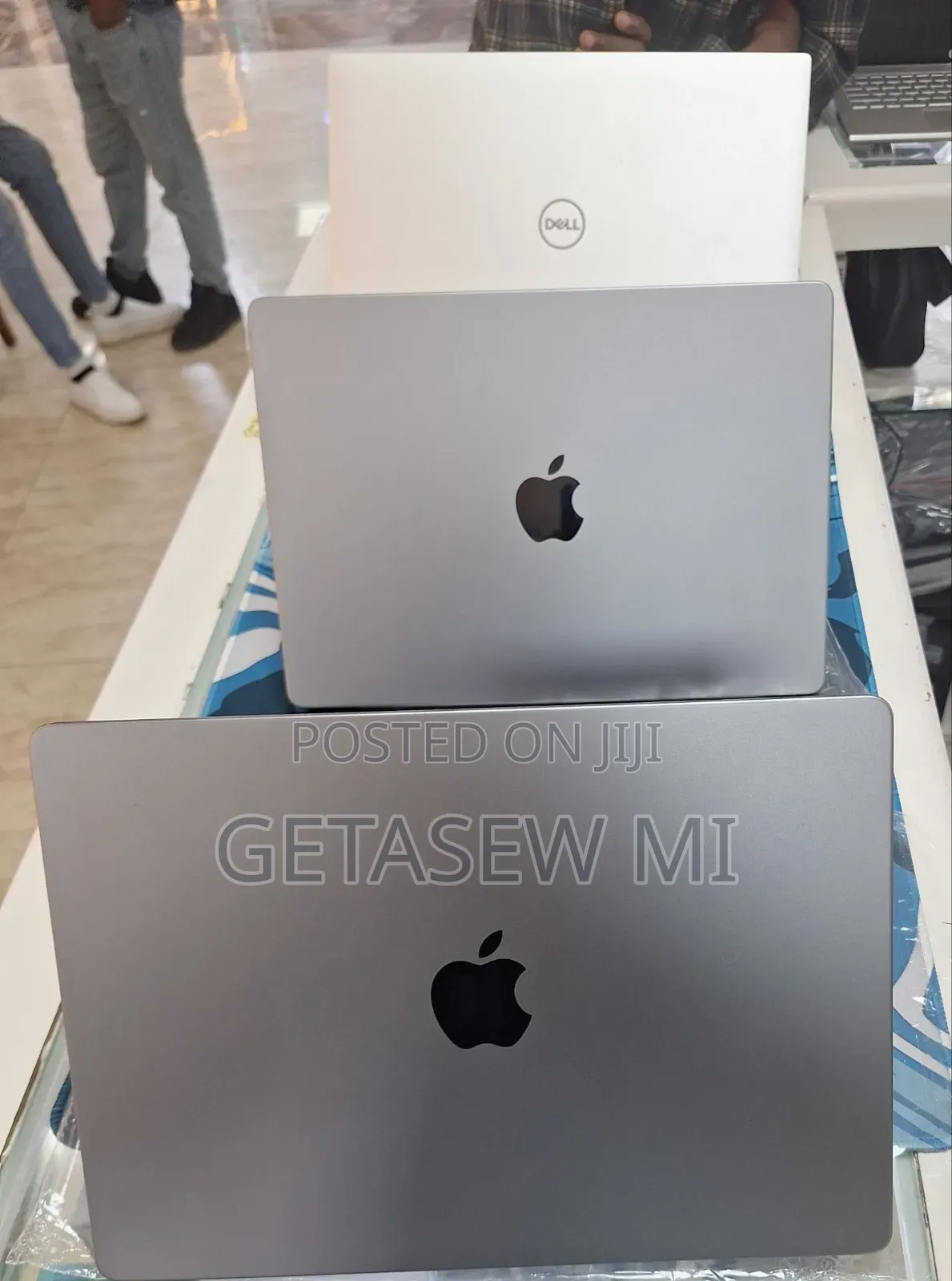 New Laptop Apple MacBook Pro 2021 M1 16GB Apple M1 SSD 512GB