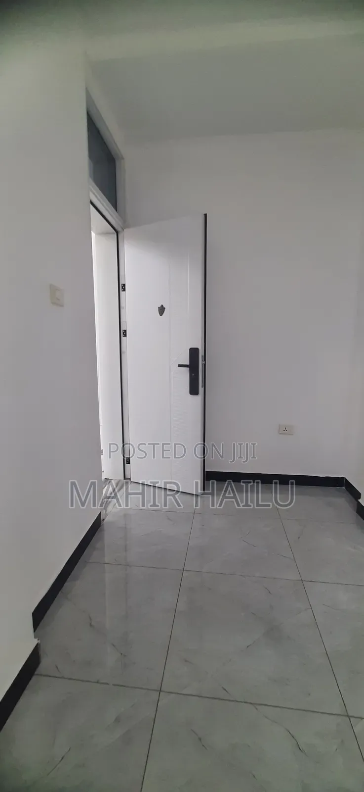 6bdrm House in Real, Bole for rent
