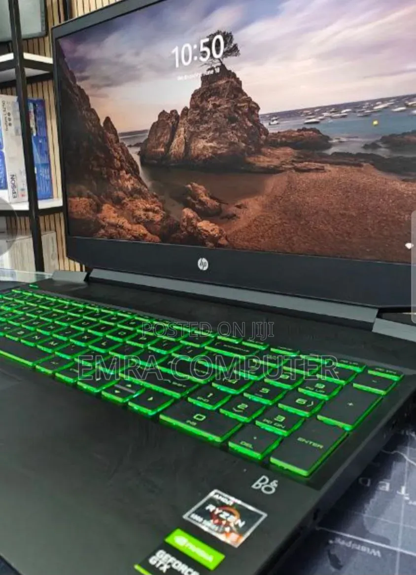 New Laptop HP 16GB Intel Core i7 SSD 512GB