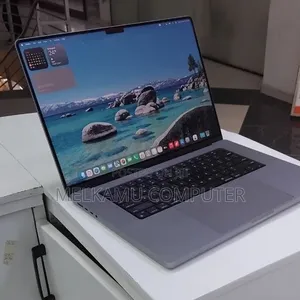 New Laptop Apple MacBook Pro 2021 M1 32GB Apple M1 Pro SSD 1T