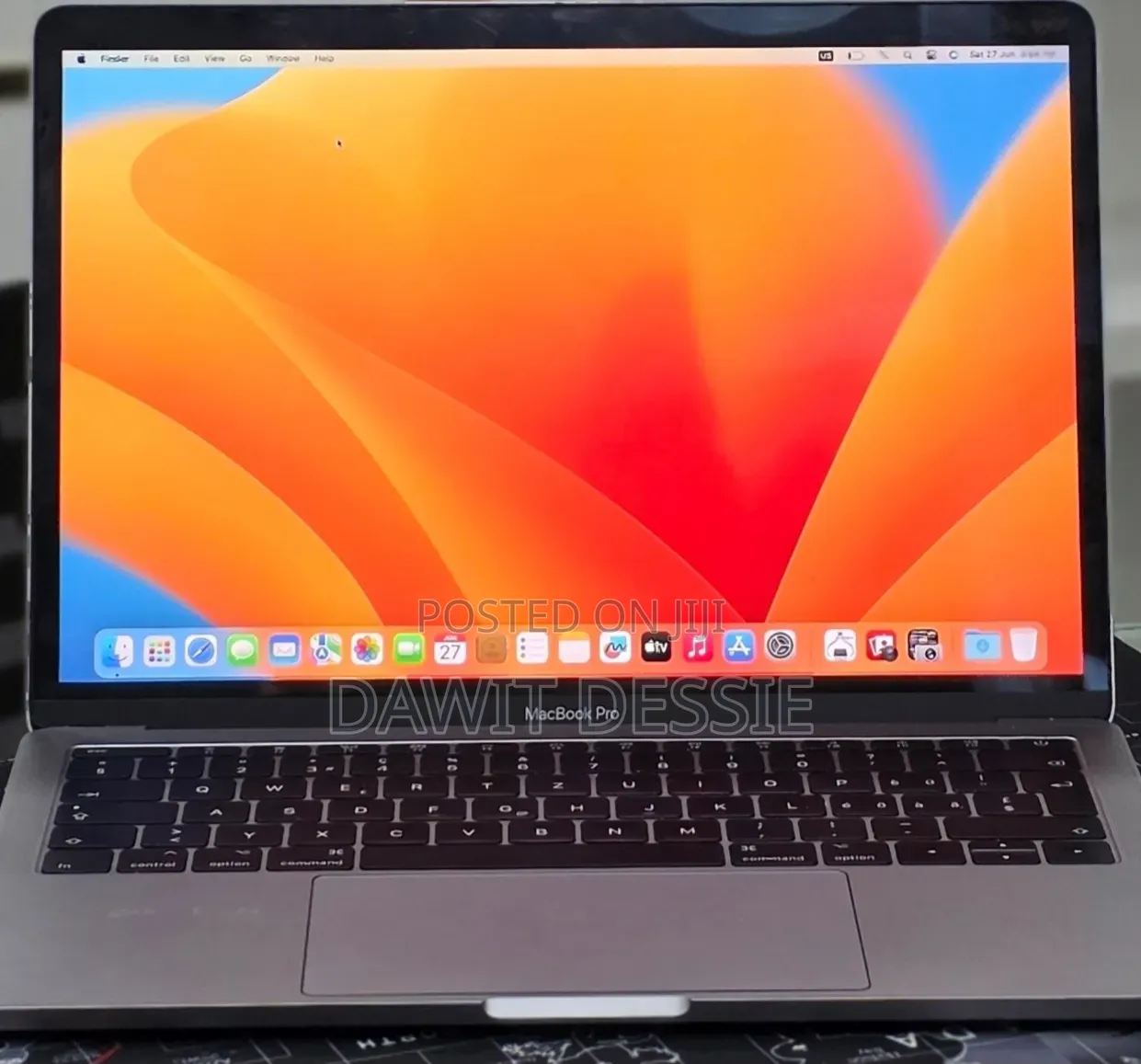 New Laptop Apple MacBook Pro 2017 16GB Intel Core i5 SSD 512GB