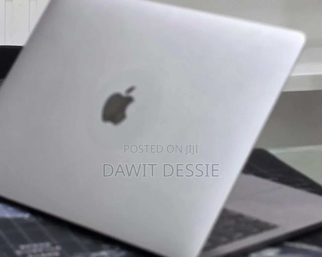 New Laptop Apple MacBook Pro 2017 16GB Intel Core i5 SSD 512GB