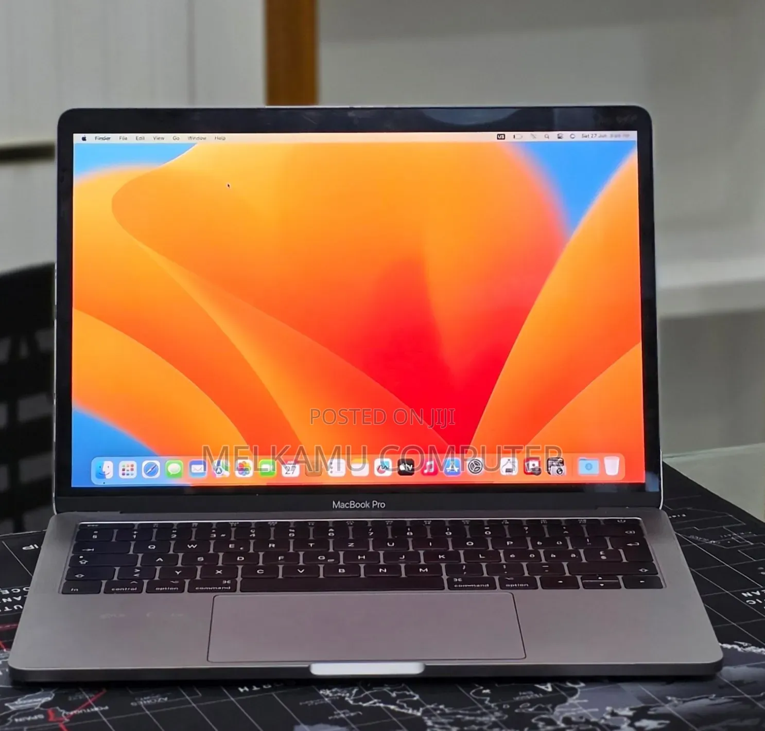 New Laptop Apple MacBook Pro 2017 16GB Intel Core i5 SSD 512GB