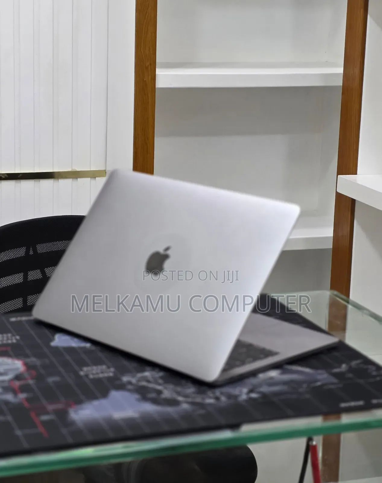 New Laptop Apple MacBook Pro 2017 16GB Intel Core i5 SSD 512GB