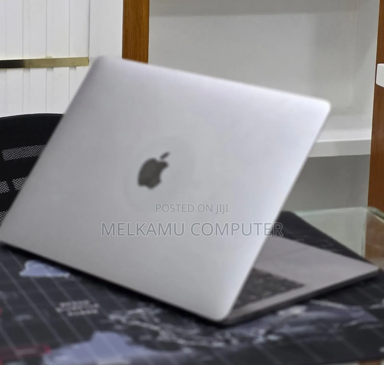 New Laptop Apple MacBook Pro 2017 16GB Intel Core i5 SSD 512GB