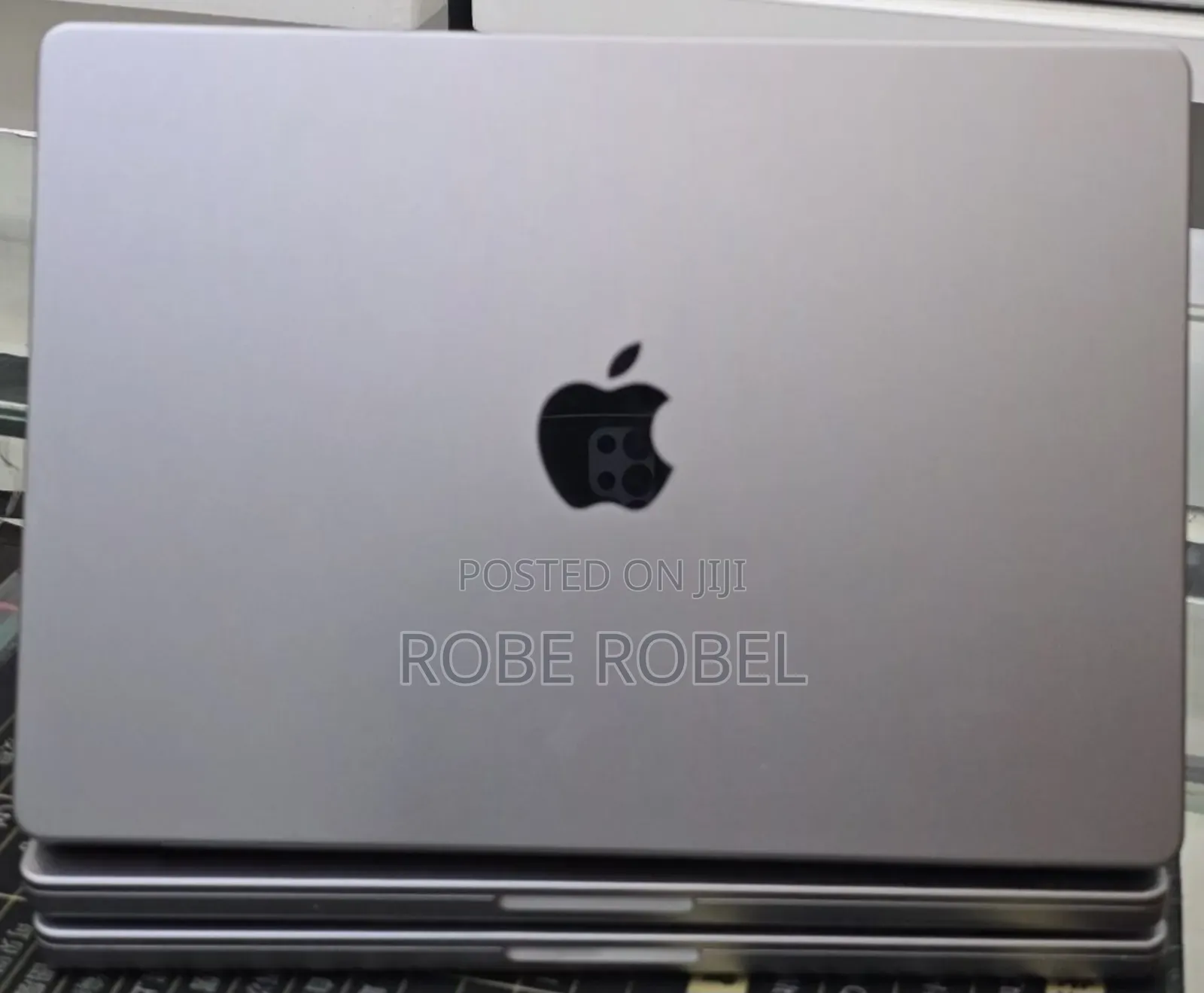 New Laptop Apple MacBook Pro 2021 M1 16GB Apple M1 Pro SSD 512GB