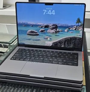 New Laptop Apple MacBook Pro 2021 M1 16GB Apple M1 Pro SSD 512GB