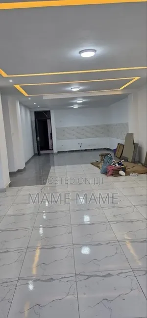 5bdrm House in Addis Abeba, Bole for sale