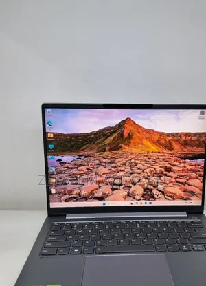 New Laptop Lenovo Thinkbook 14 16GB AMD Ryzen 7 SSD 512GB