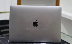 New Laptop Apple MacBook Pro 2017 16GB Intel Core i5 SSD 512GB