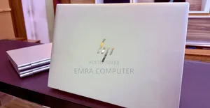 New Laptop HP EliteBook 840 8GB Intel Core i7 SSD 1T