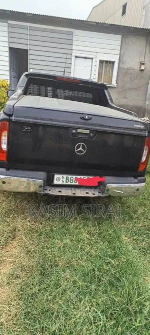 Mercedes-Benz X Class 2020 Gray