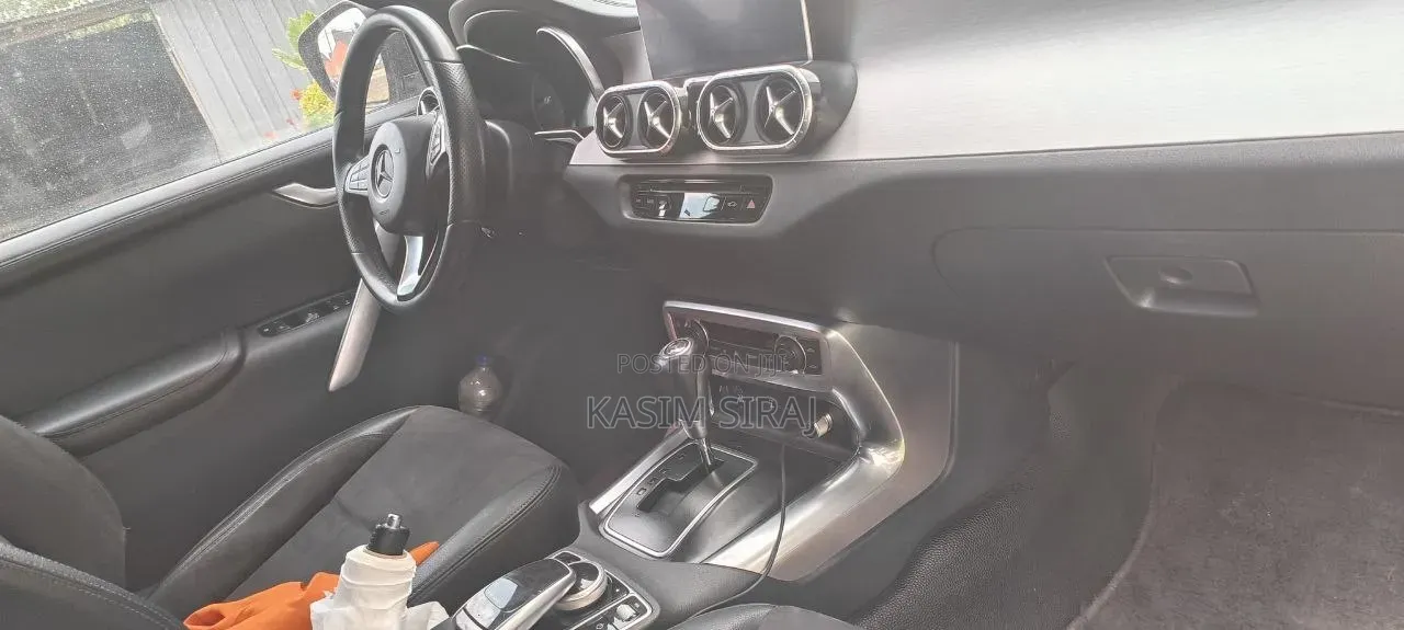 Mercedes-Benz X Class 2020 Gray