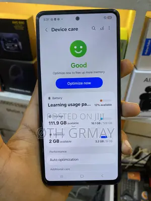 EL 6C 8 GB Black