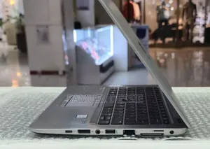 New Laptop HP EliteBook 820 G3 8GB Intel Core i5 HDD 1T