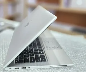 New Laptop HP EliteBook 840 G8 16GB Intel Core i7 SSD 512GB