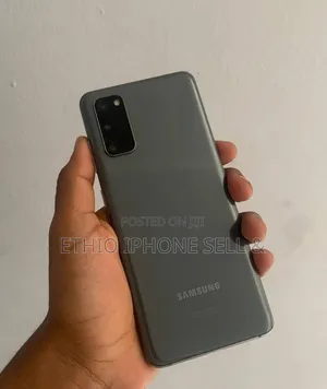 Samsung Galaxy S20 128 GB Gray