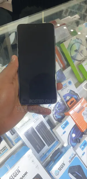 Samsung Galaxy S21 5G 128 GB Gray