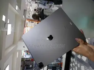 New Apple iPad Pro 12.9 (2021) 256 GB