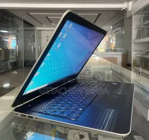 New Laptop HP Pavilion 15 8GB Intel Core i5 SSD 1T