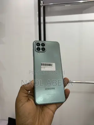 New Samsung Galaxy M33 128 GB Silver