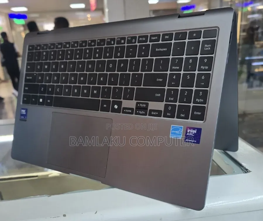 New Laptop Samsung NP-X360 16GB Intel Core Ultra 7 SSD 512GB
