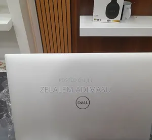New Laptop Dell XPS 15 16GB Intel Core i7 SSD 512GB