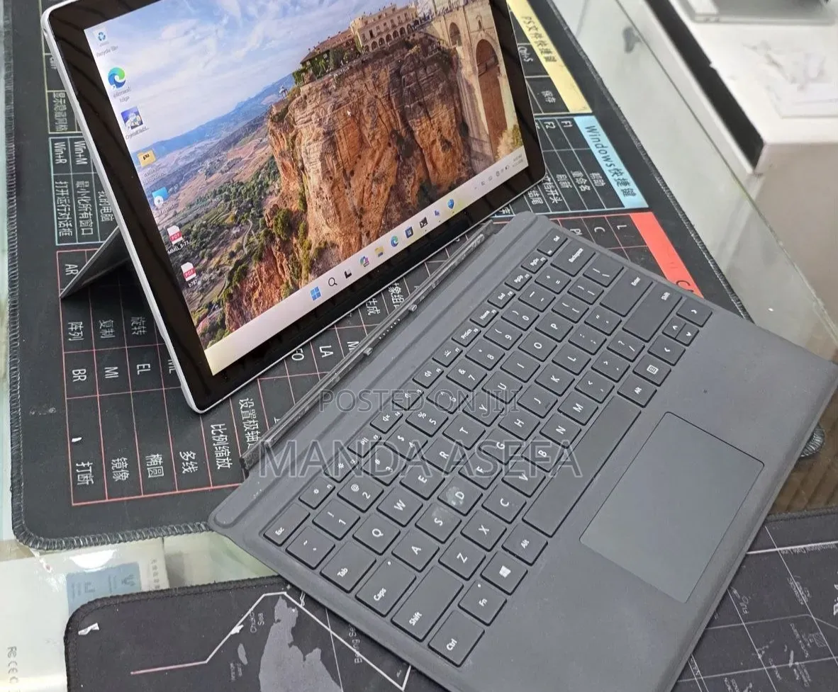 New Laptop Microsoft Surface Pro 7+ 16GB Intel Core i7 SSD 512GB