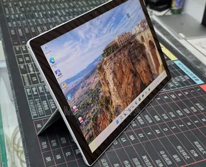 New Laptop Microsoft Surface Pro 7+ 16GB Intel Core i7 SSD 512GB