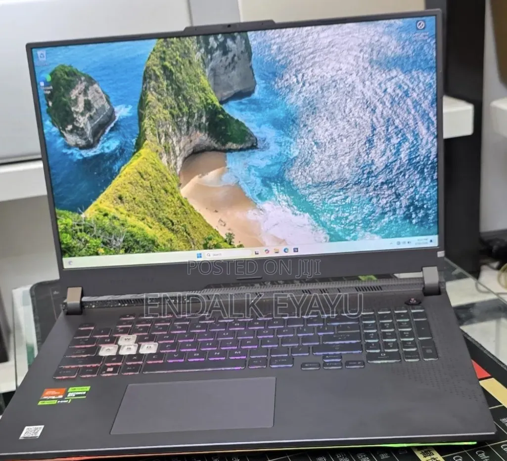 New Laptop Asus G71G 16GB AMD Ryzen 9 SSD 1T