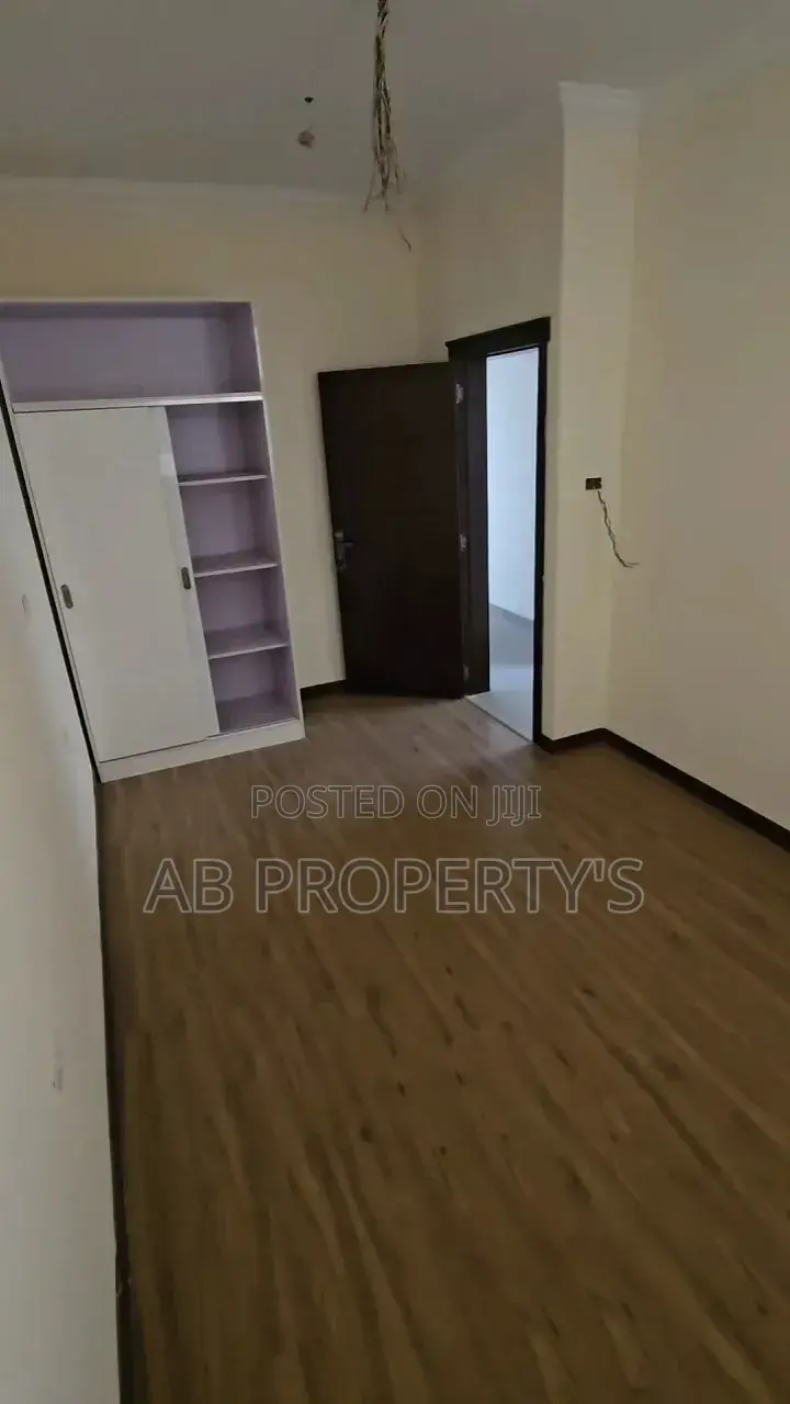 Furnished 3bdrm Apartment in ወሎ ሰፈር ወንጌላዊት, Bole for sale