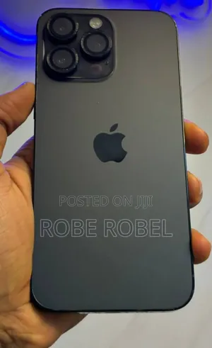 New Apple iPhone 15 Pro Max 256 GB Black