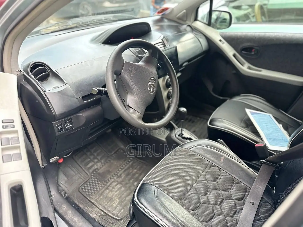 Toyota Vitz 1.0 FWD 3dr 2004 Silver