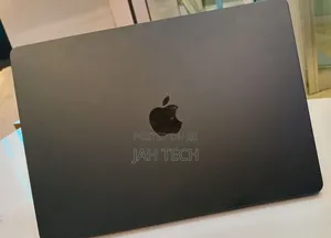 New Laptop Apple MacBook Air 2024 M3 8GB Apple M3 SSD 256GB