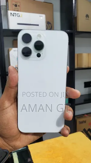 New Apple iPhone 16 Pro Max 256 GB White