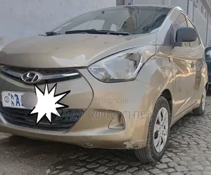 Hyundai Eon 2014 Gold