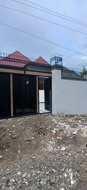 Furnished 5bdrm Villa in Legetafo Area, Oromia-Finfinne for sale