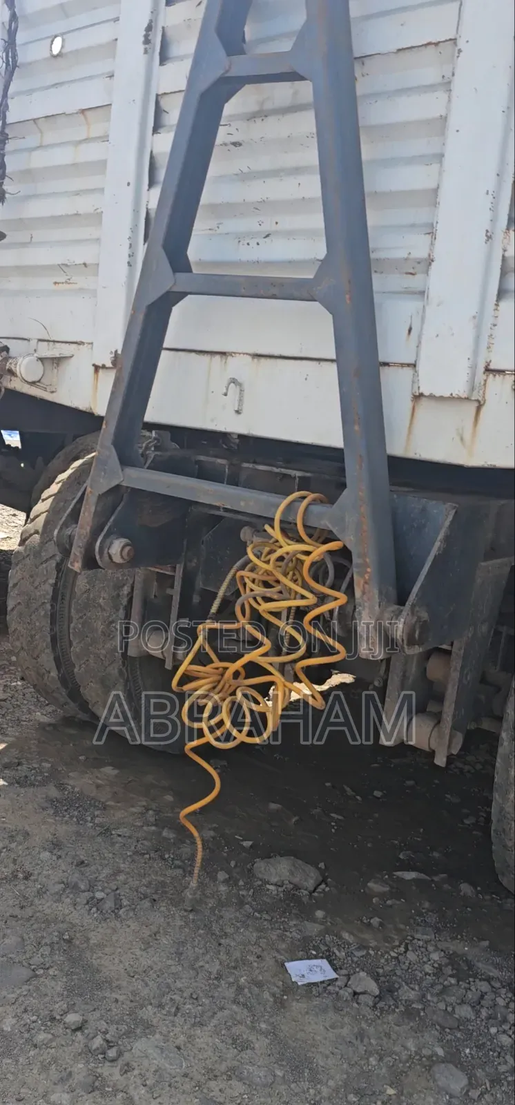 የሚከራይ መስፍን ተሳቢ ዋስትና ለሚያቀርብ