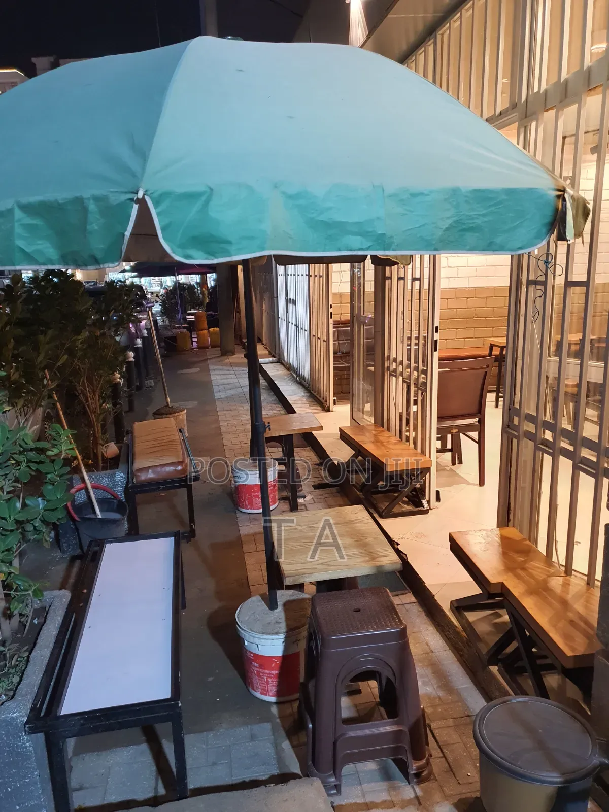 Cafe Equipments