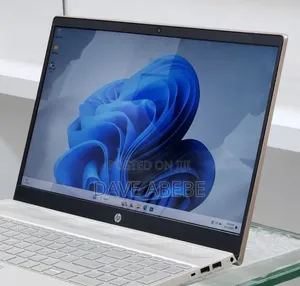 New Laptop HP Pavilion 15 8GB Intel Core i5 SSD 512GB