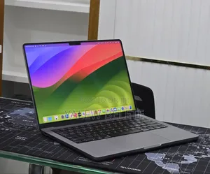 New Laptop Apple MacBook Pro 2023 M3 8GB Apple M3 Pro SSD 512GB