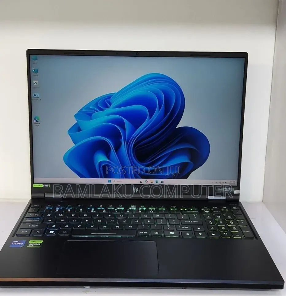 New Laptop Acer Predator Helios Neo 16 16GB Intel Core i9 SSD 1T