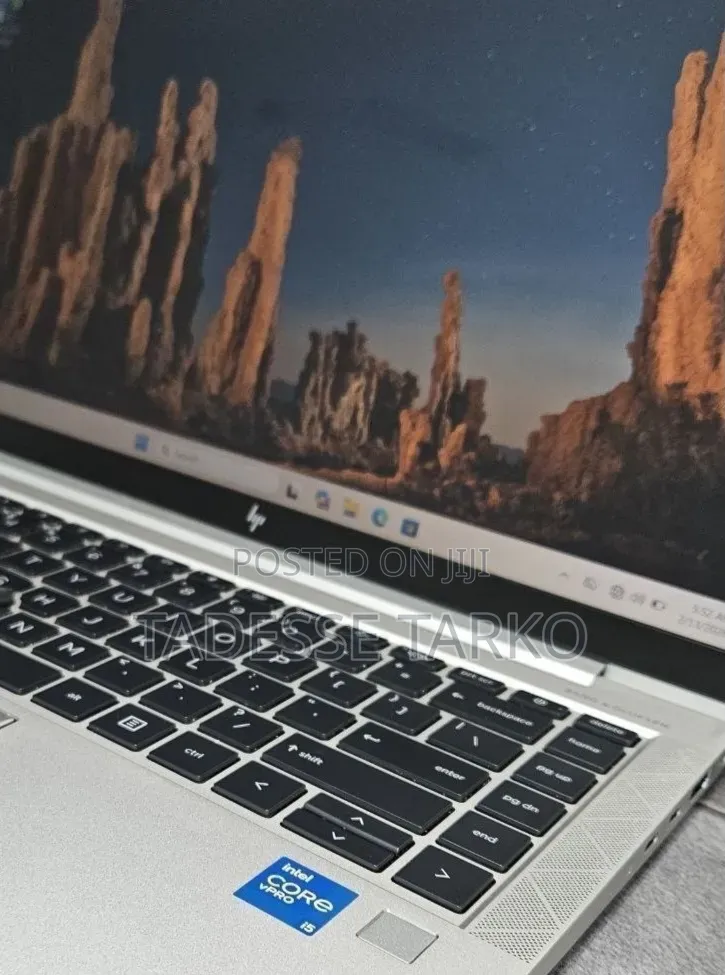 New Laptop HP EliteBook 840 G8 16GB Intel Core i5 SSD 512GB