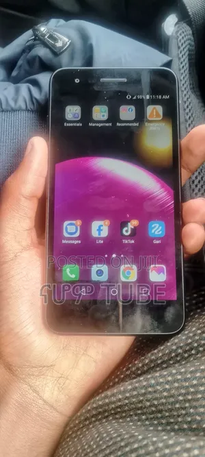 LG K8 16 GB Gold