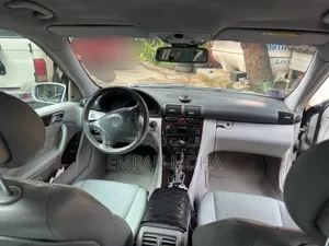Mercedes-Benz C200 2003 Silver