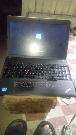 Laptop Lenovo ThinkPad Yoga 8GB Intel Core i7 HDD 500GB