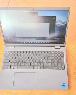 Laptop Dell Latitude 3550 16GB Intel Core i7 SSD 512GB