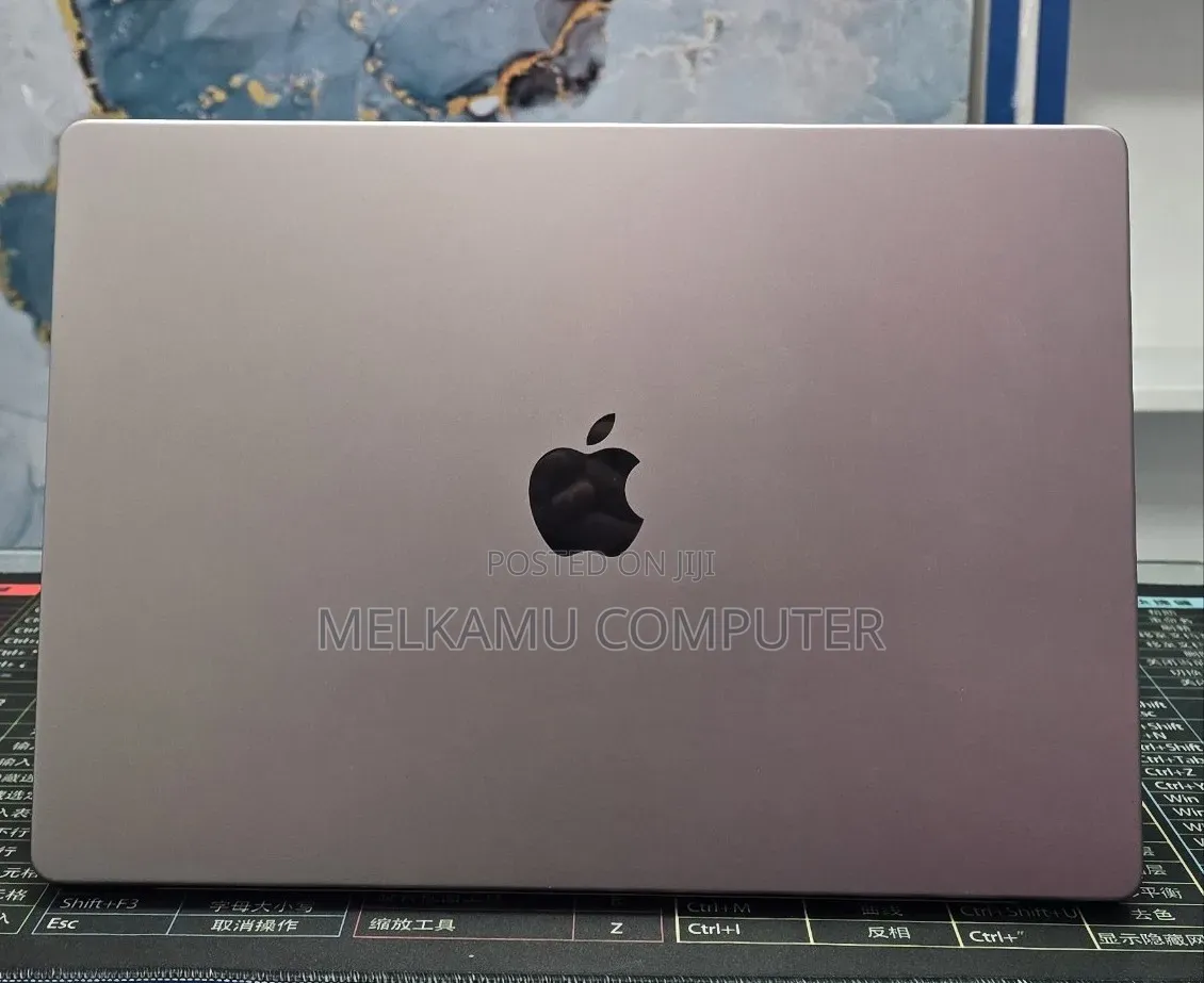 New Laptop Apple MacBook Pro 2021 M1 32GB Apple M1 SSD 512GB