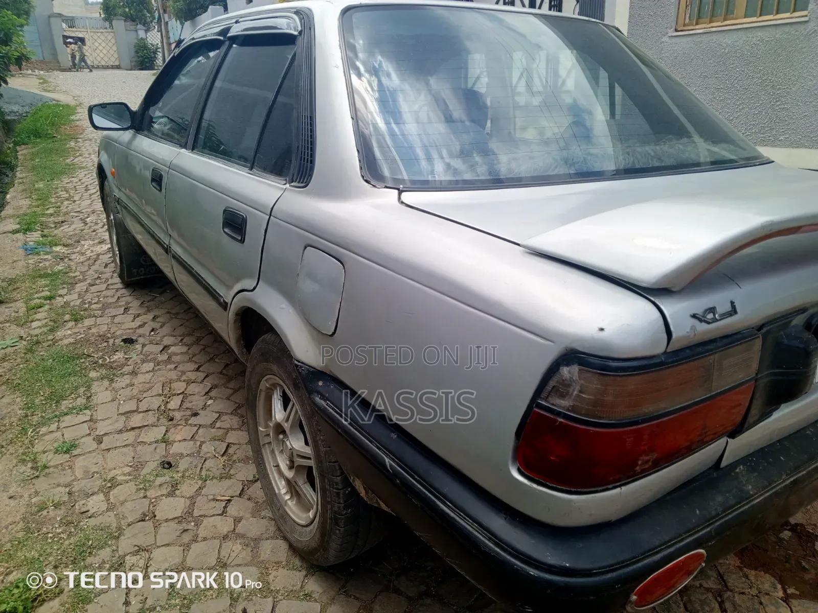 Toyota Corolla 1990 Silver