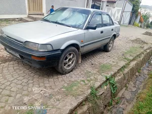 Toyota Corolla 1990 Silver